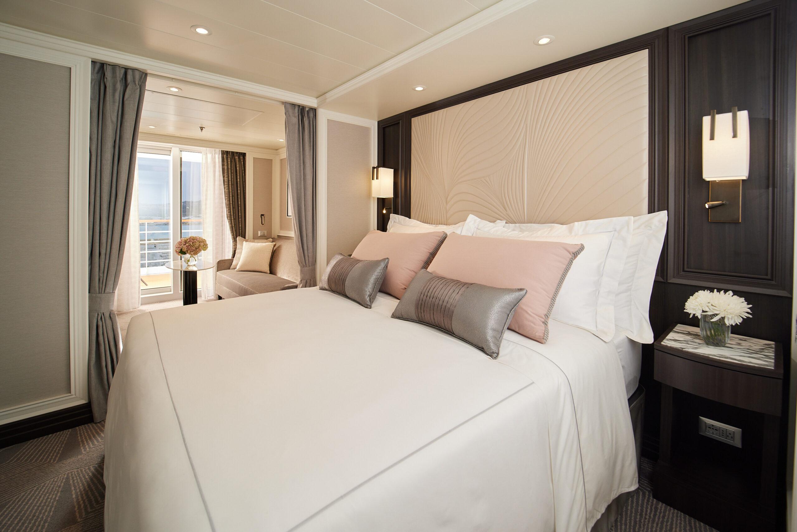An Afternoon of Luxury Cruising with Regent